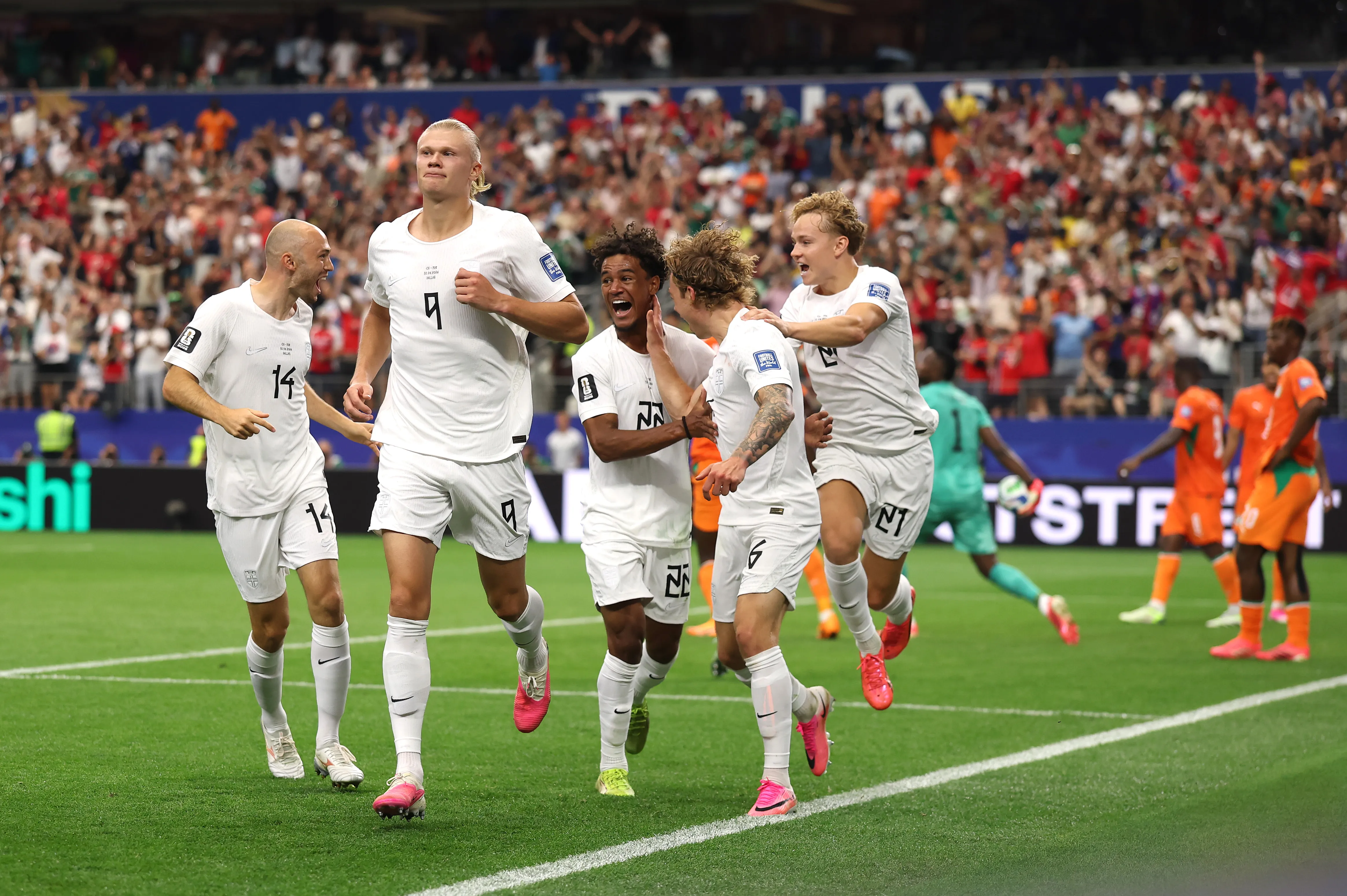Haaland marcó el 1-2: Noruega sigue vivo en el Mundial y va a octavos de final.
