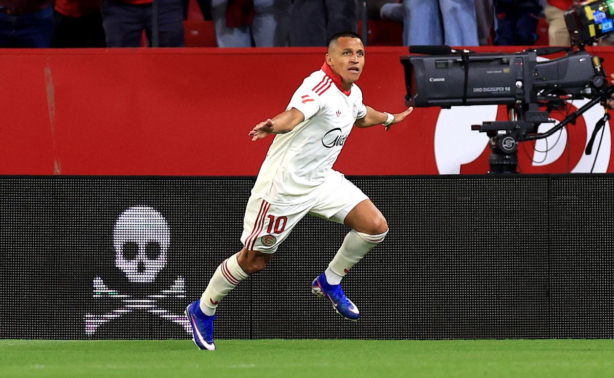 Alexis Sánchez termina contrato hoy y el Sevilla aún no lo descarta: “Esperanza…”