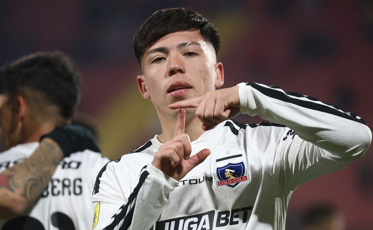 Leandro Hernández busca destrabar su renovación con Colo Colo: los detalles del caso