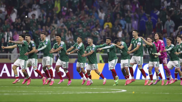 México celebra haciendo el trencito