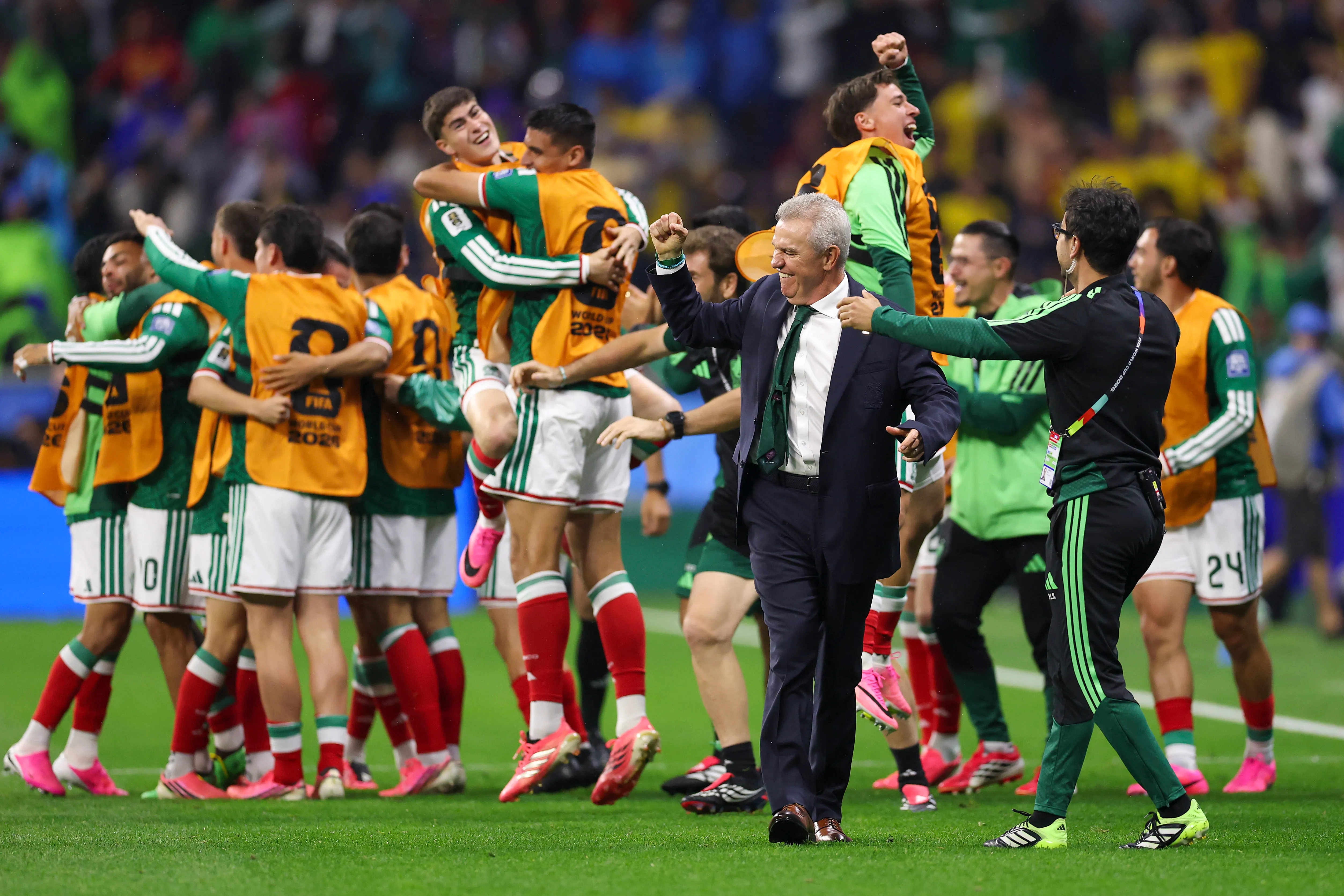 El festejo de México una vez consumada la victoria ante Ecuador. (Luke Hales/Getty Images).