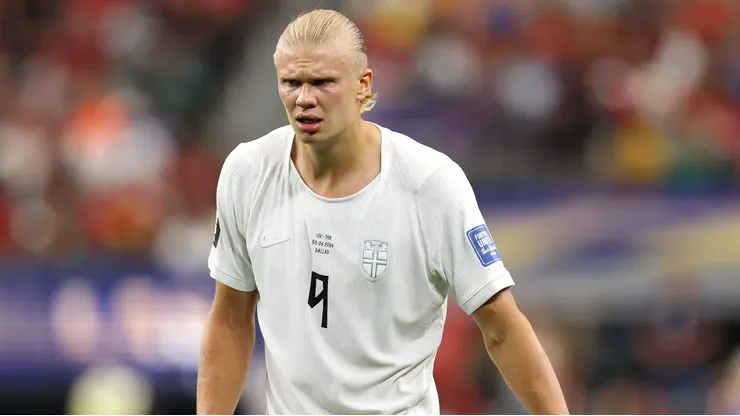 Erling Haaland evitó el tiempo extra con un gol postrero gracias a una definición imperfecta.