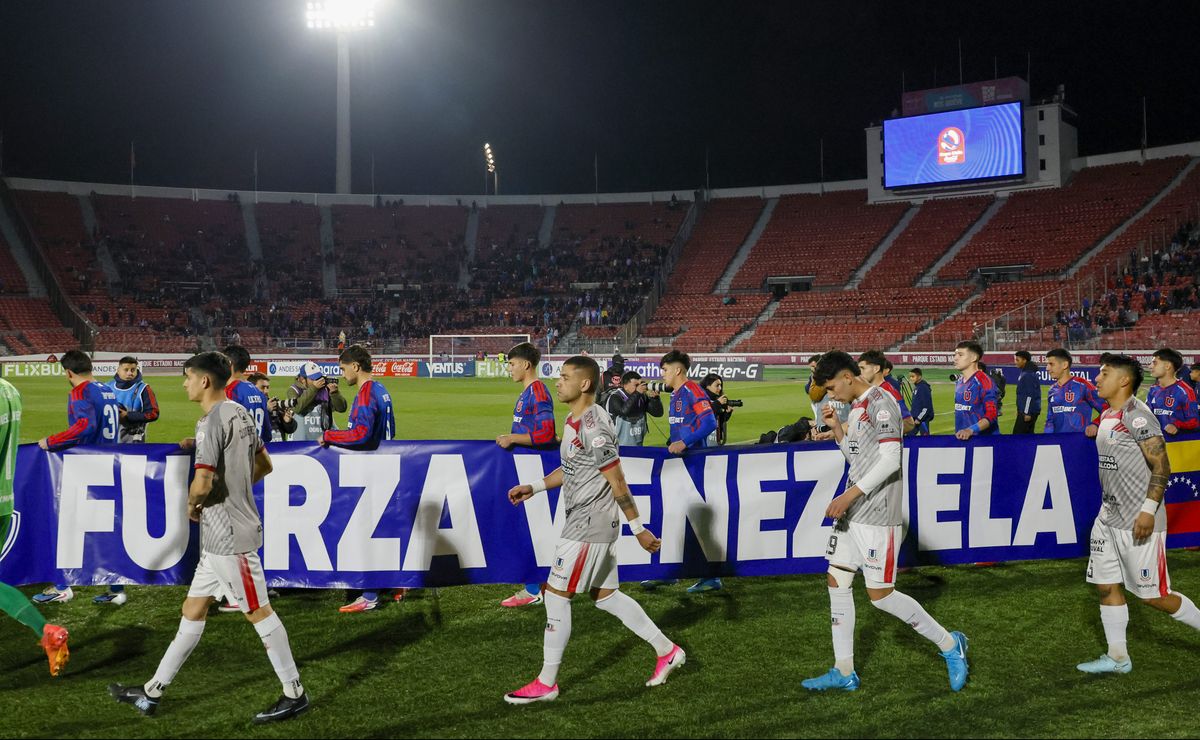 U. de Chile registra su peor público en años: apenas siete mil personas en el Estadio Nacional