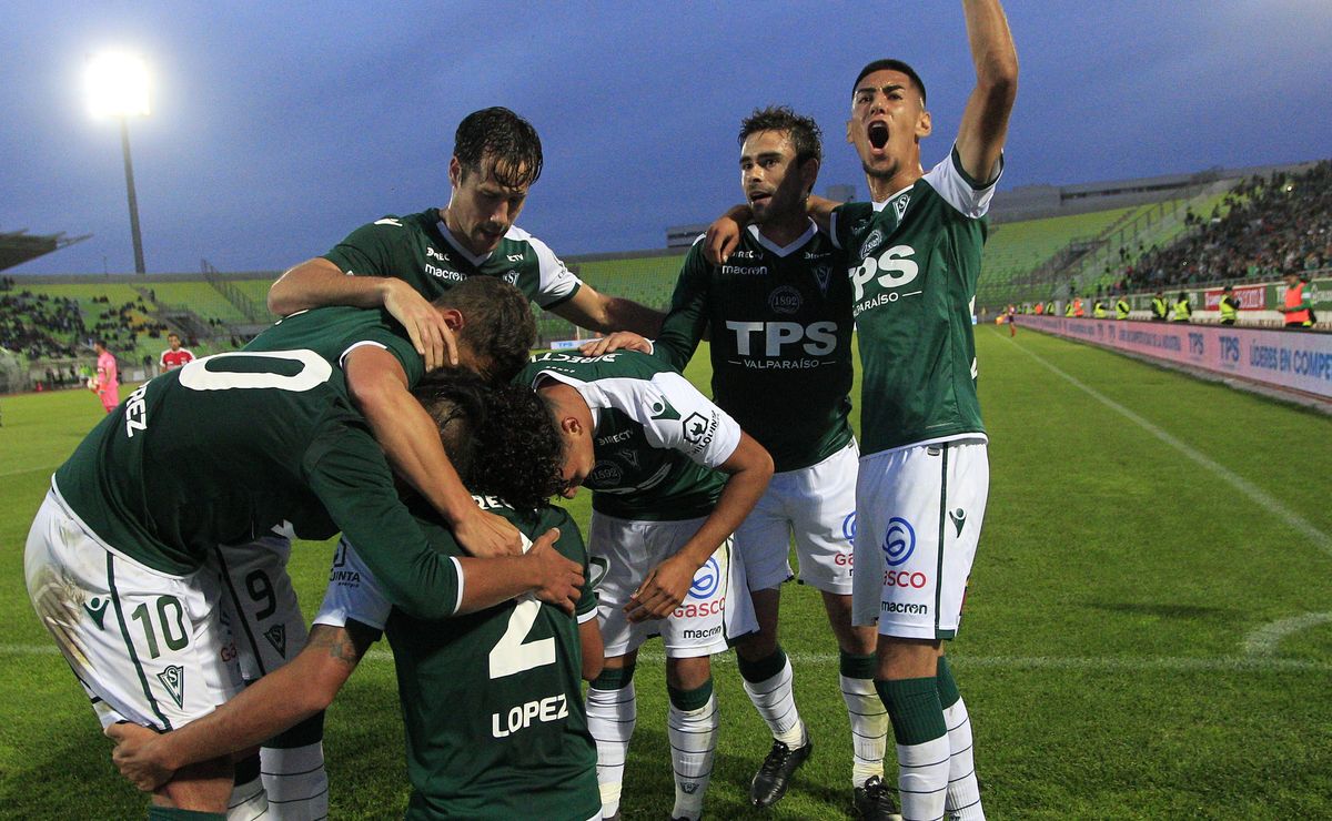 Campeón con Wanderers regresa al fútbol chileno: Deportes Iquique tendría listo su fichaje