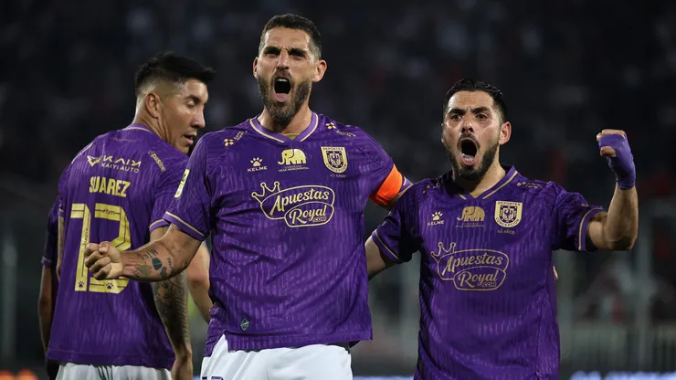 El refuerzo que se baja del León de Collao.