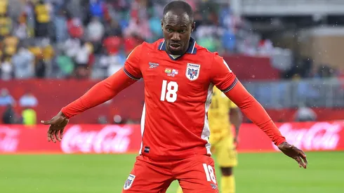 Cecilio Waterman comunicó su retiro de la selección de Panamá.