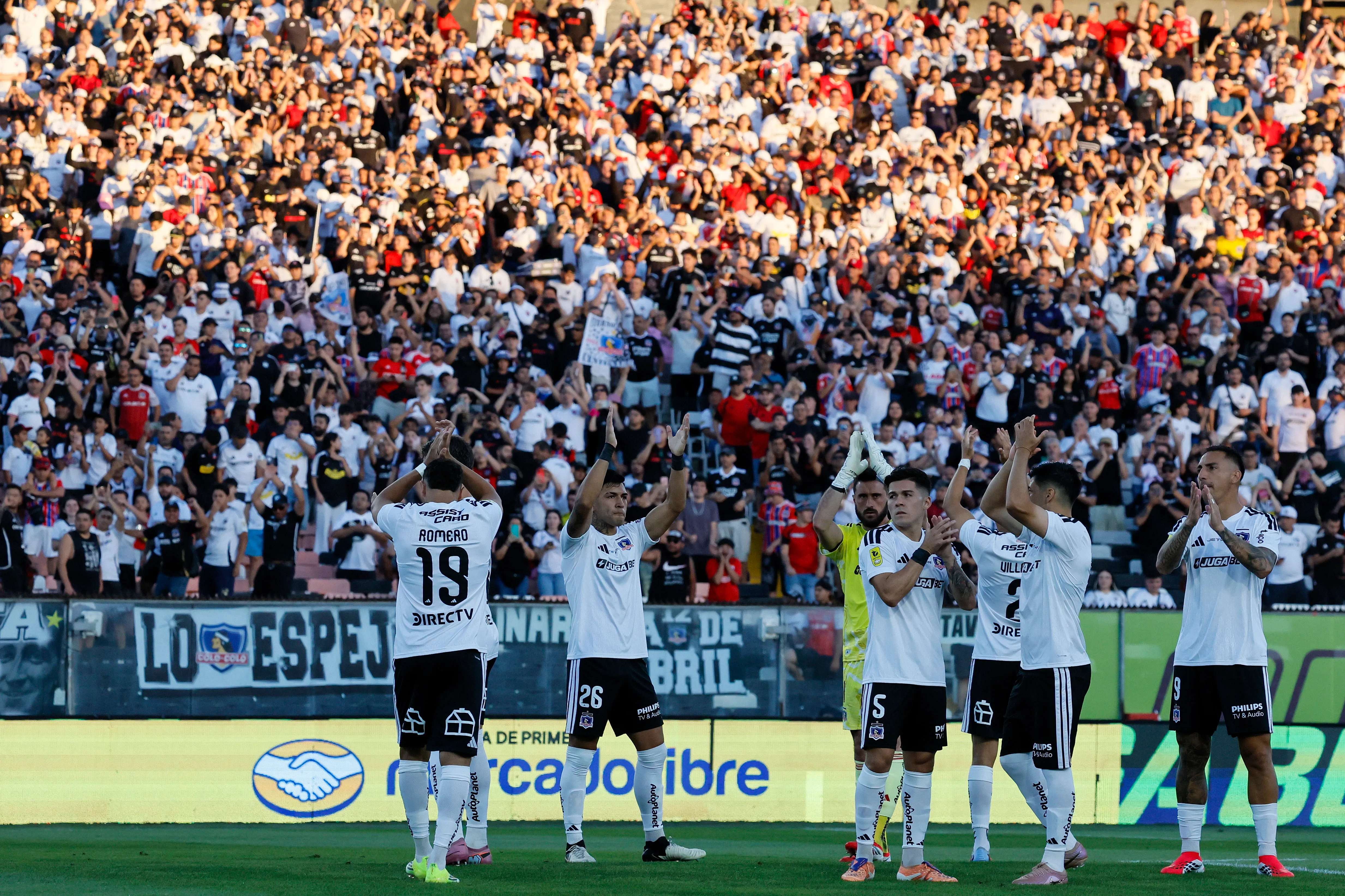 Colo Colo ofrece su estadio para los conciertos de BTS | Photosport