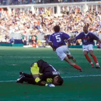 Estuvo en el recordado "gol de oro" de Francia a Paraguay y pide revancha