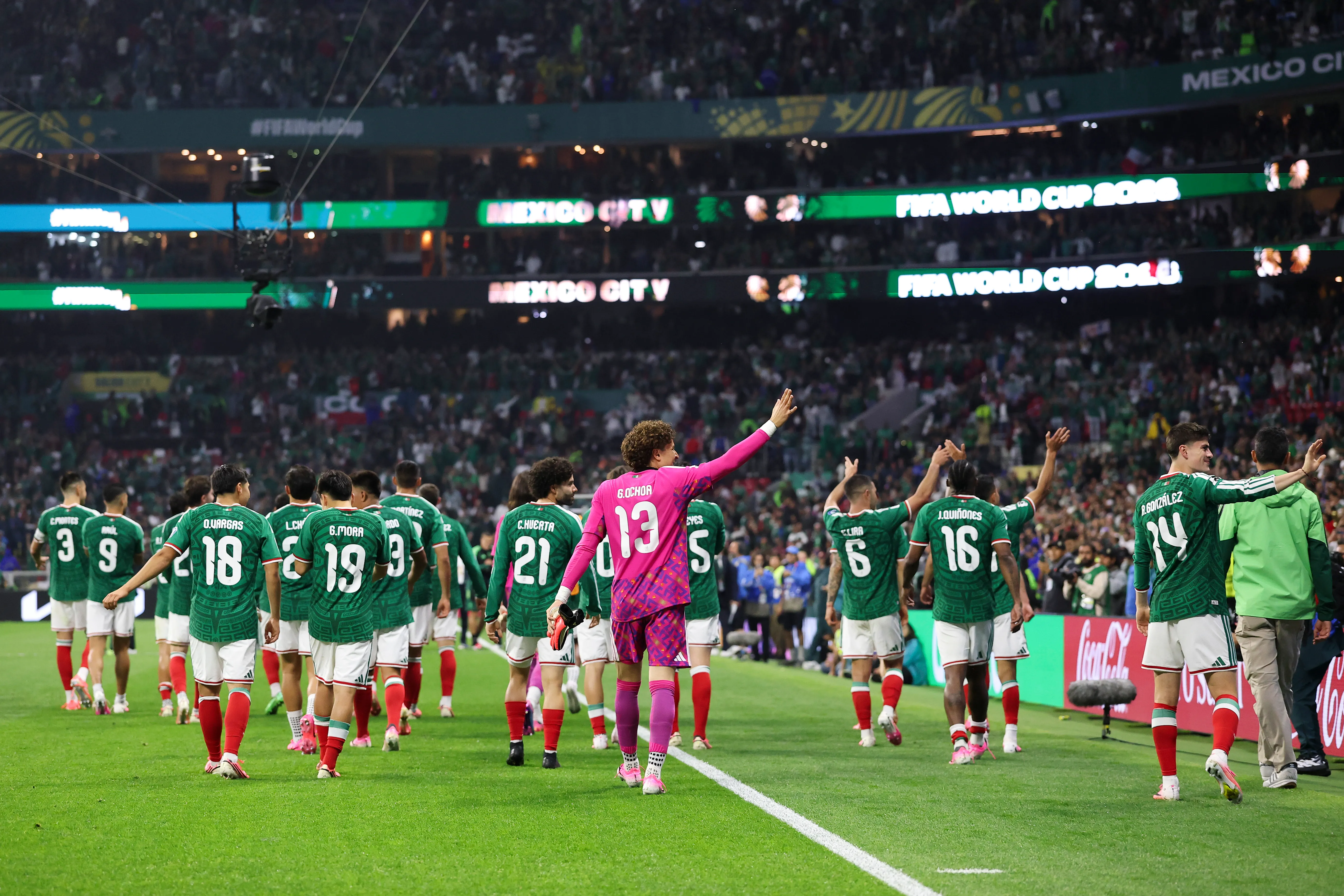 Cambio de horario: Inglaterra visitará a México en la altitud del estadio Azteca en la hora de mayor calor. Estay no duda que es un beneficio para el anfitrión.