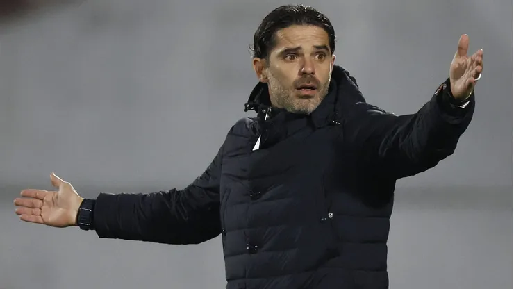 Fernando Gago sigue esperando por refuerzos en la U.