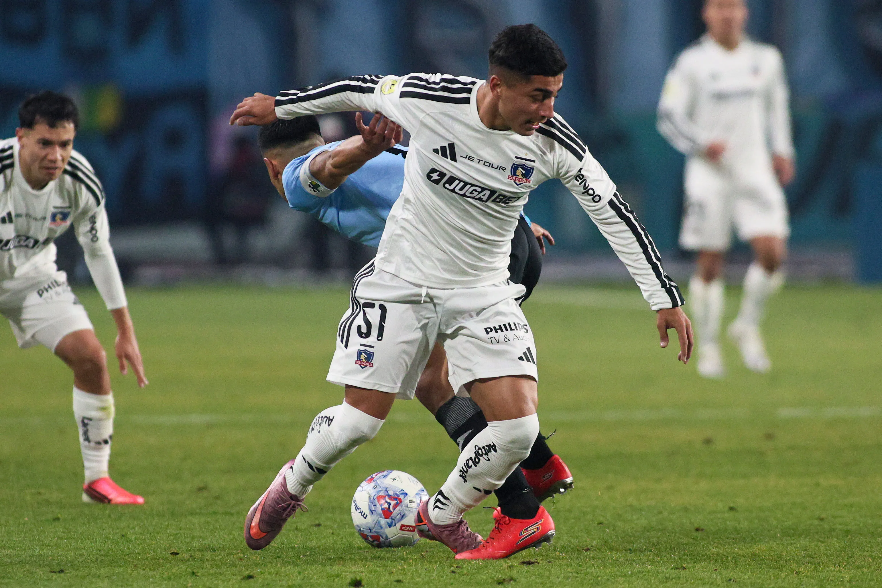 Pierre Allende en acción ante O’Higgins. (Jorge Loyola/Photosport).