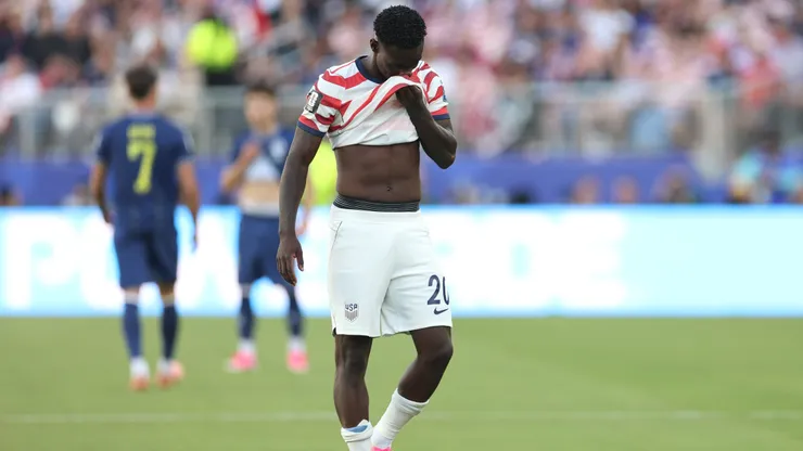 Folarin Balogun podrá jugar ante Bélgica pese a expulsión contra Bosnia.