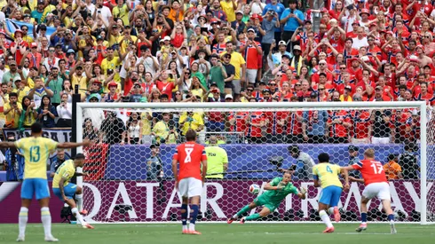 Brasil desperdició un penal.