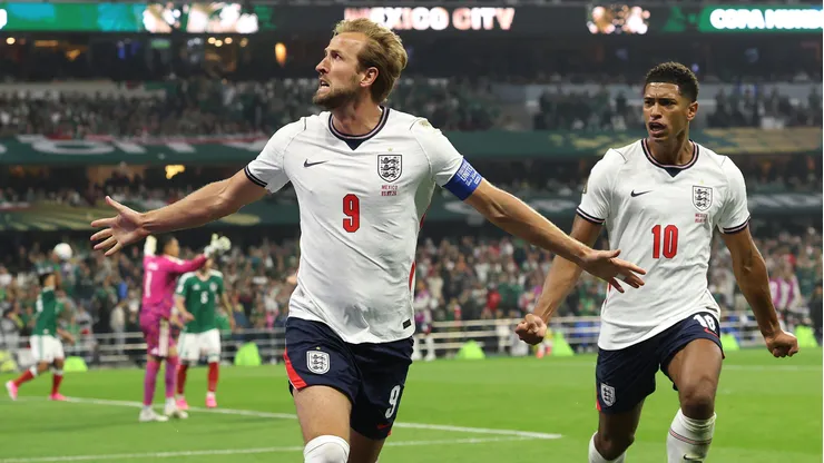 Harry Kane anotó uno de los tres tantos europeos en el Estadio Azteca.