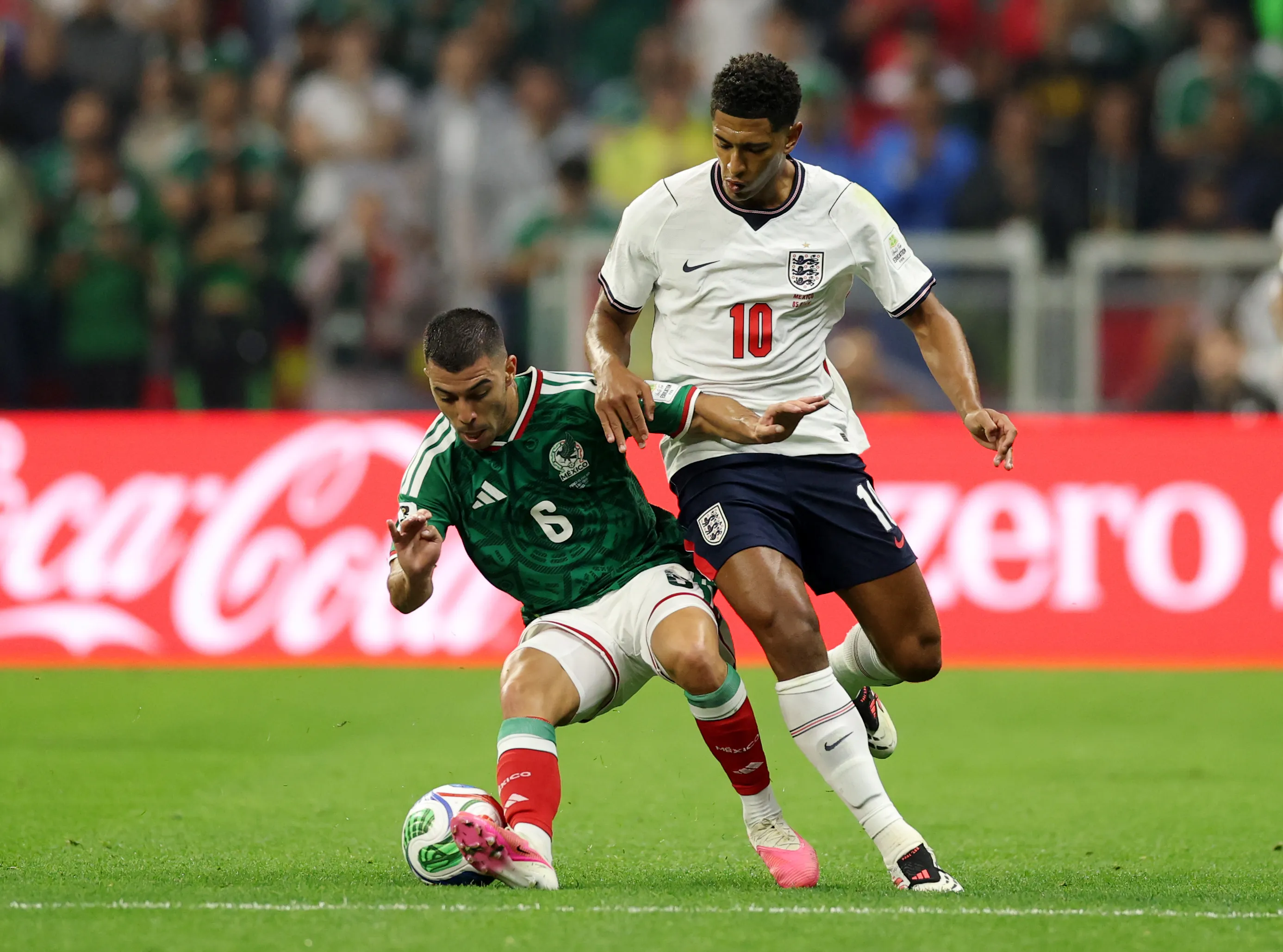 Jude Bellingham brilló en el estadio Azteca. (Photo by Michael Steele/Getty Images)