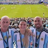 Ex goleador de Colo Colo y O'Higgins recorre el Mundial en camioneta