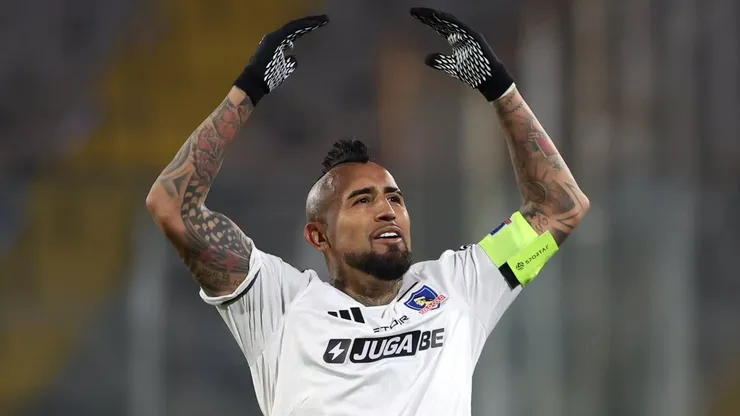 Arturo Vidal llamó a la calma en Colo Colo