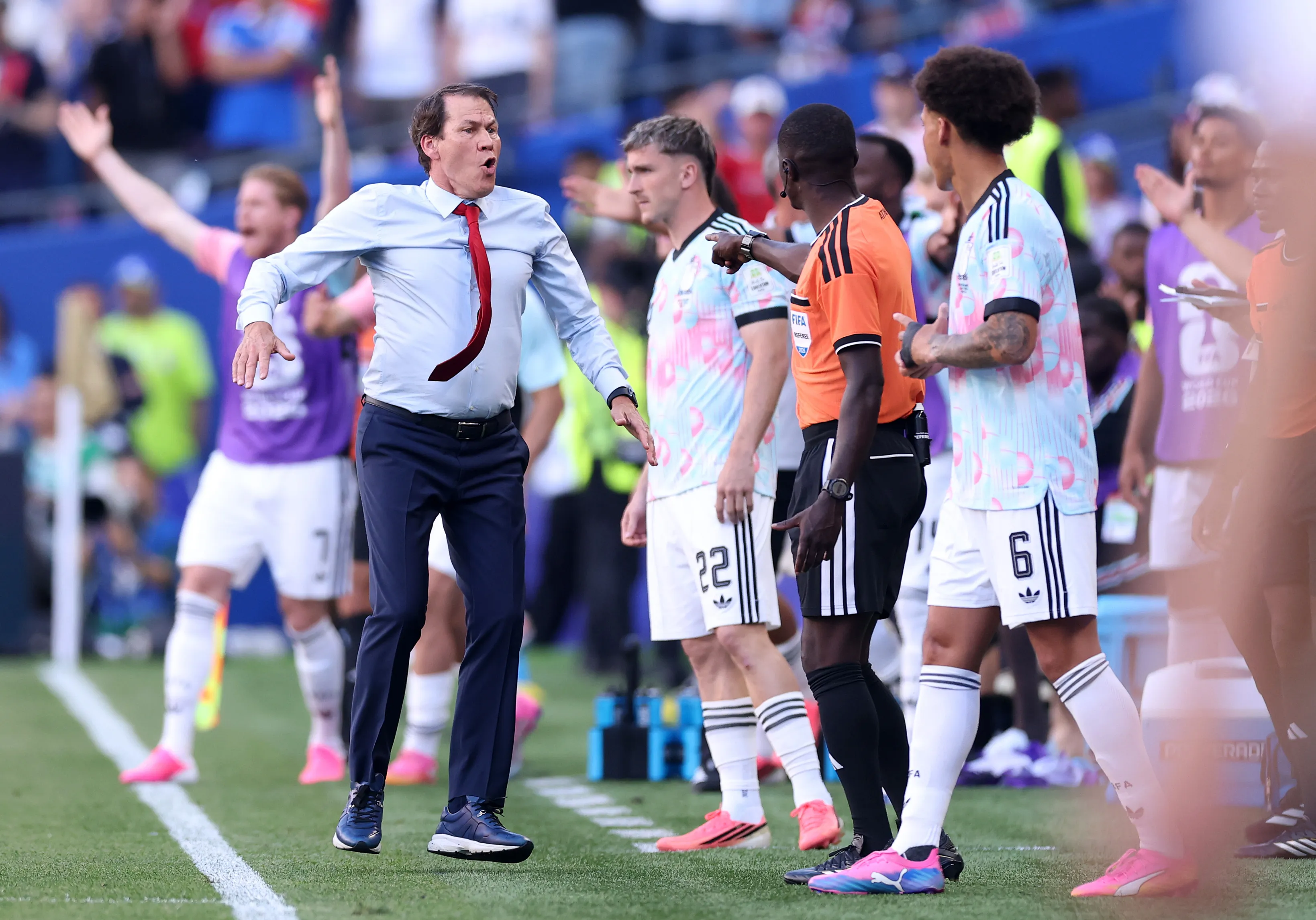 Rudi Garcia celebró el triunfo de Bélgica. (Photo by Carl Recine/Getty Images)