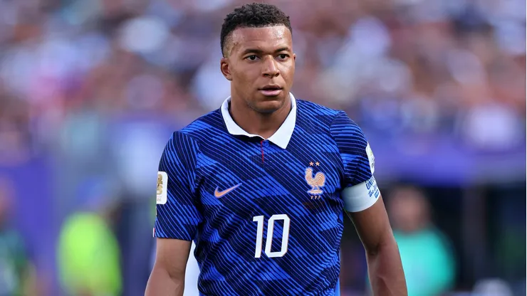 En Paraguay siguen repercusiones por dichos racistas contra Mbappé.