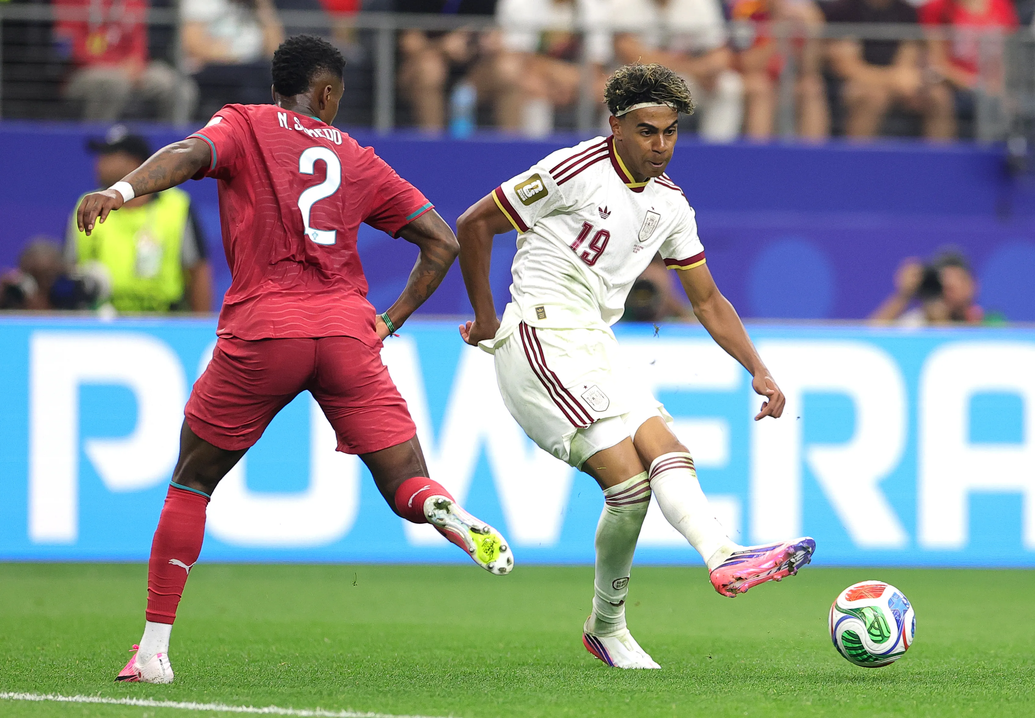 El partido de España ante Bélgica va para todo el país por Chilevisión. (Photo by Alex Slitz/Getty Images)