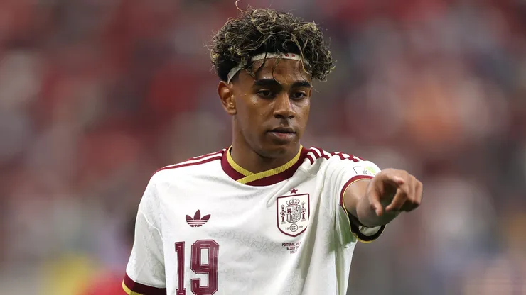Lamine Yamal durante el triunfo de España vs Portugal en los octavos de final del Mundial 2026.