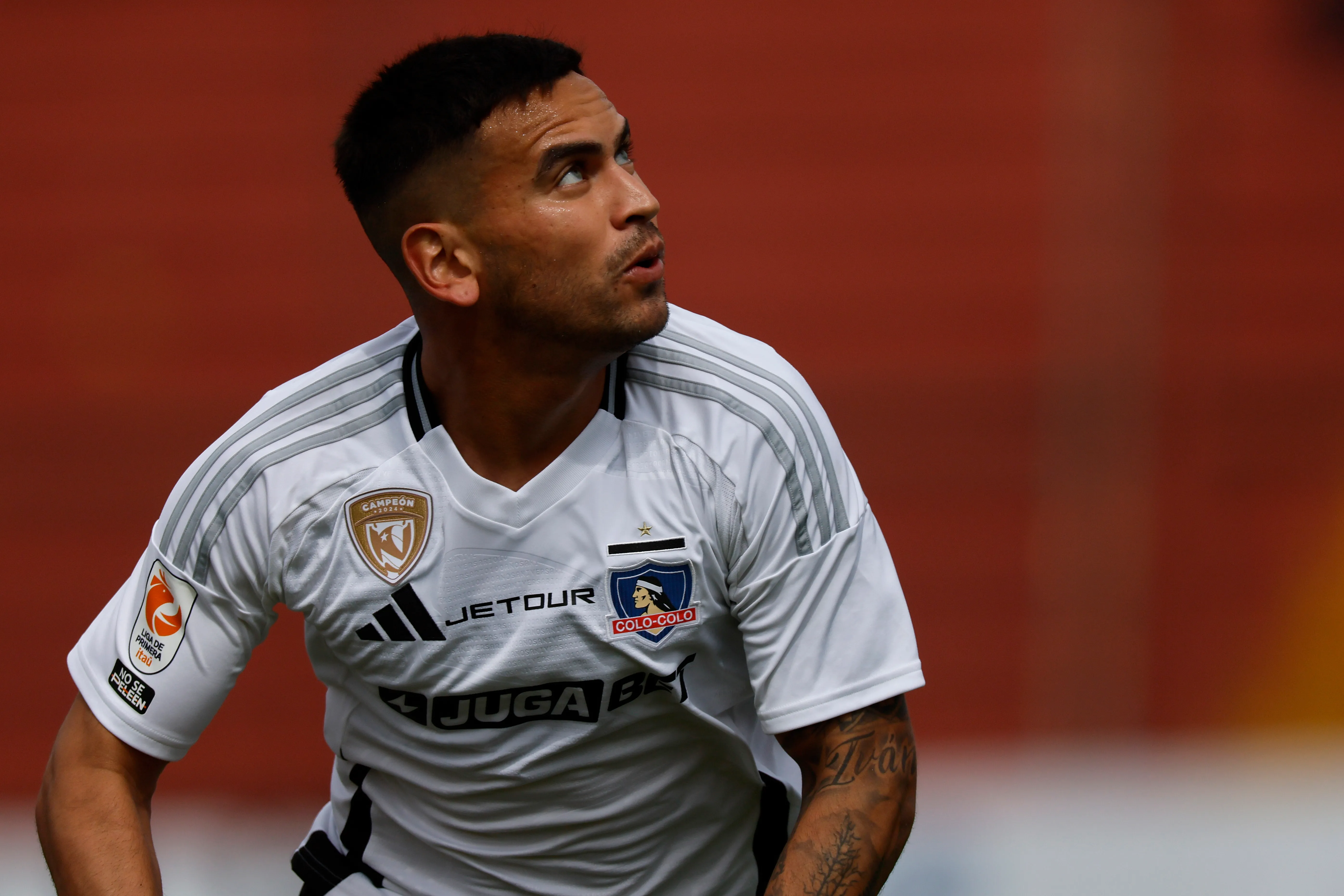 Sebastián Vegas estuvo en Colo Colo durante 2025. Hoy está cedido en el León de México. (Andres Pina/Photosport).