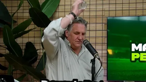 Luka Tudor se moja en medio del programa y termina sin camisa.