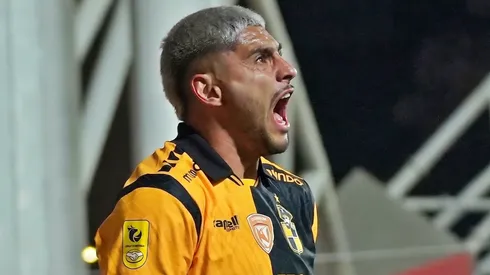 Luis Riveros abrió la cuenta para los piratas.