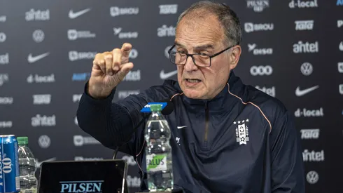 Marcelo Bielsa dio una rueda de prensa muy extensa para cerrar su ciclo en Uruguay.