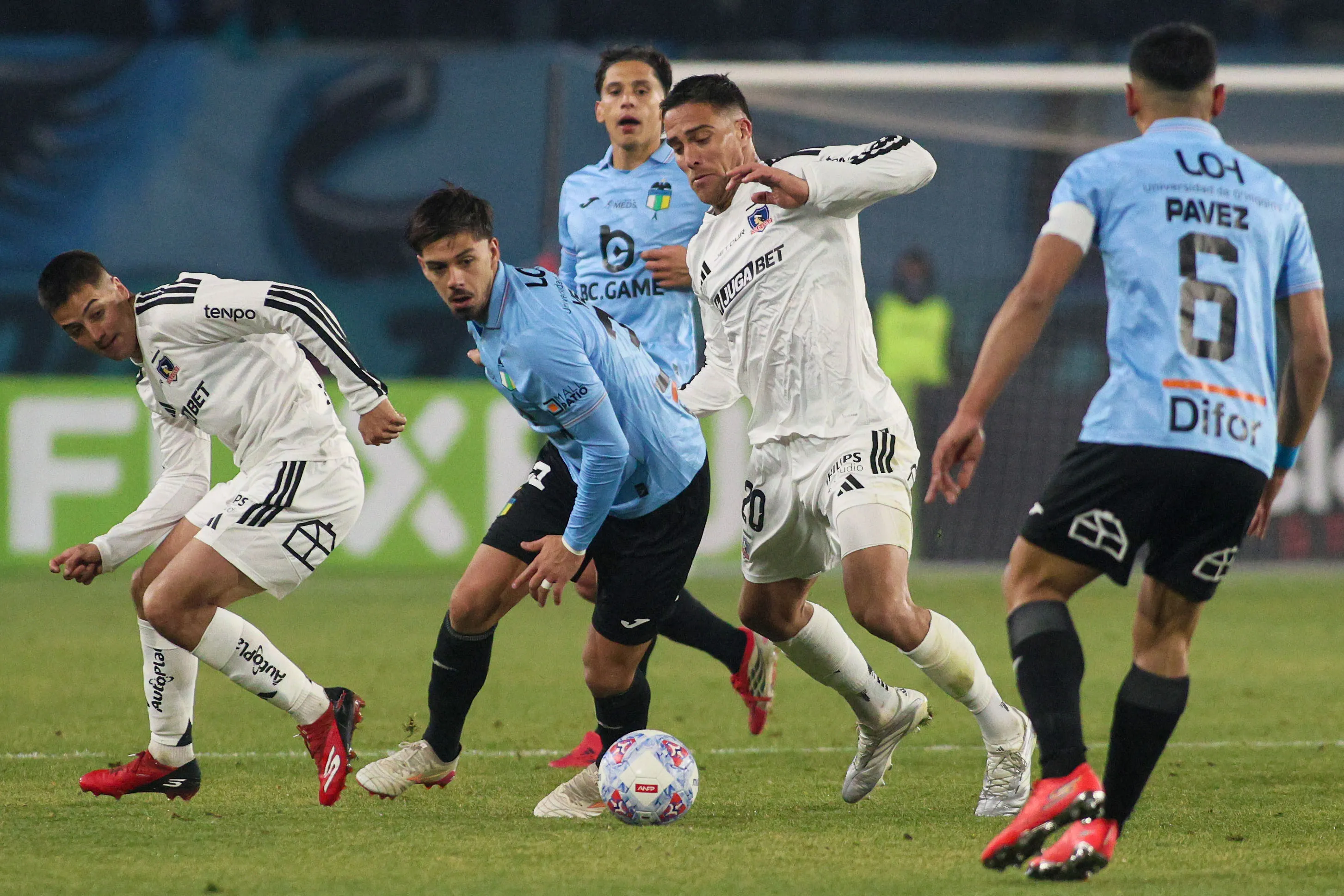Javier Méndez en acción frente a O’Higgins Jorge Loyola/Photosport