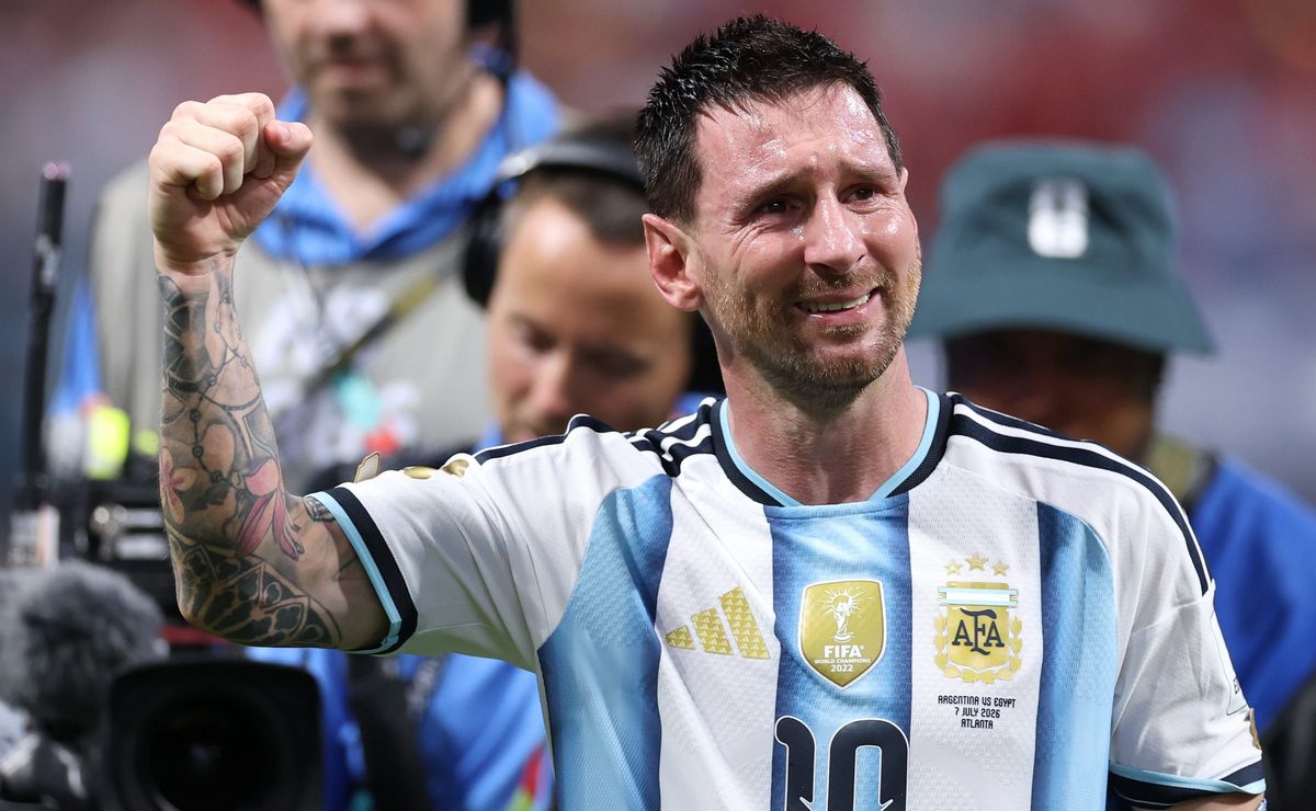 Nació en Argentina, jugó en Colo Colo y analiza el Mundial 2026: “Dependemos mucho de Messi y se nota que está cansado”