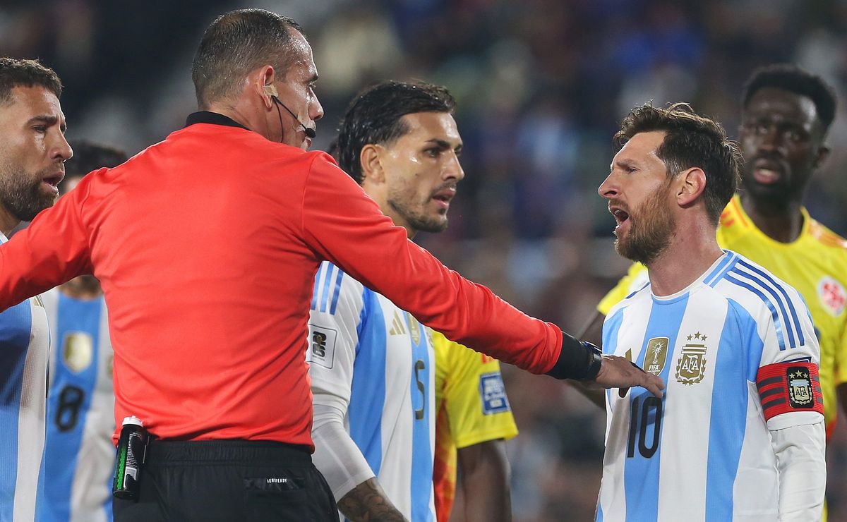 Argentina tiene árbitros en el Mundial 2026: FIFA responde a polémica con jueces de su eterno rival