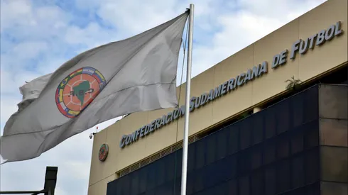 Chile tuvo dos presidentes. en 110 años de historia de la CONMEBOL.