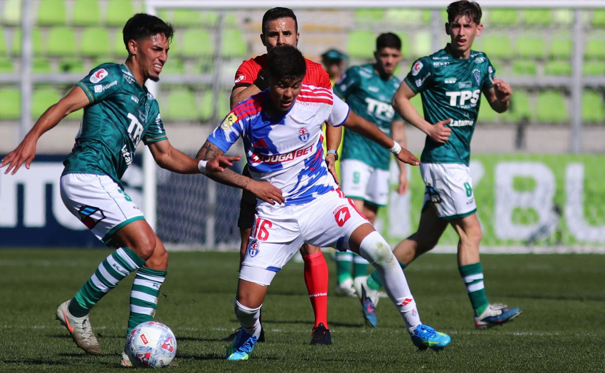 La sanción que arriesga la U por su error reglamentario ante Wanderers en la Copa Chile