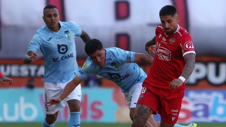 Ñublense y O'Higgins disputan su semifinal de ida por la Copa de la Liga.