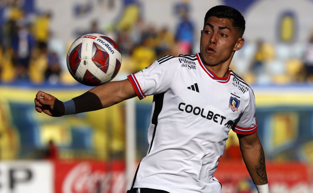 Borghi sale en defensa de Thompson por interés de Colo Colo: “No se puede condenar toda la vida”
