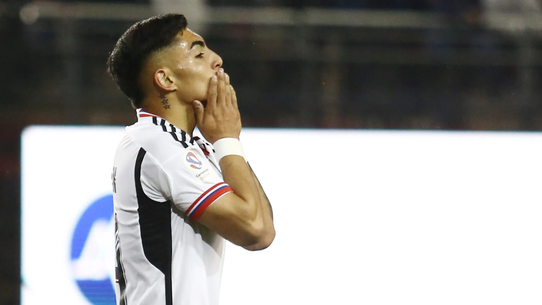 Jordhy Thompson define con polémica su regreso a Colo Colo. Foto: Photosport.