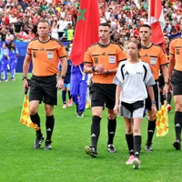 FIFA veta a dos árbitros top para dirigir a Argentina en Mundial 2026
