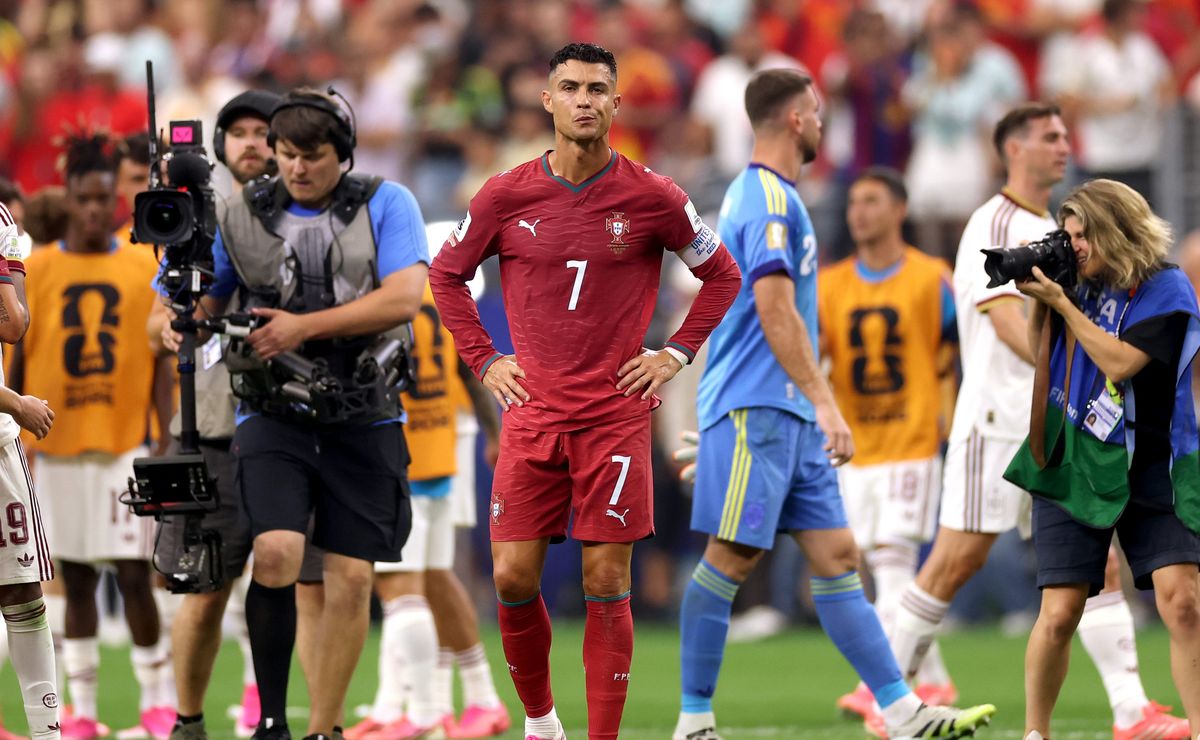 Tras quedar fuera del Mundial: El importante logro que celebra Cristiano Ronaldo