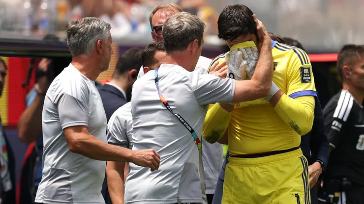 Thibaut Courtois no pudo seguir en el terreno de juego.