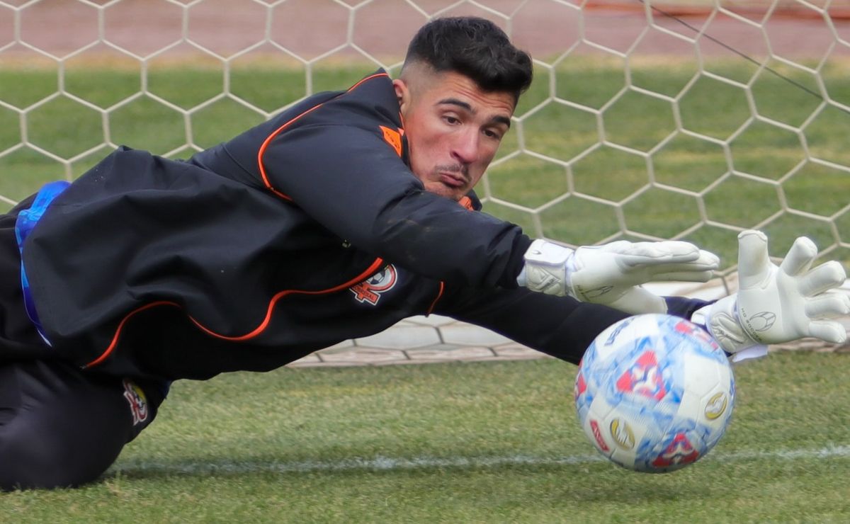 Refuerzo de Cobresal y anécdota en Segunda: de tercer arquero pasó a titular y campeón con Recoleta