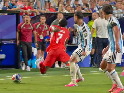 Video: Insólita expulsión sufre Suiza ante Argentina gracias al VAR