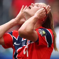 ¿Por qué sacaron a Erling Haaland en Noruega vs Inglaterra?