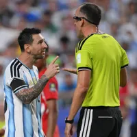 "Háblame bien": Lionel Messi encaró al árbitro de Argentina vs Suiza