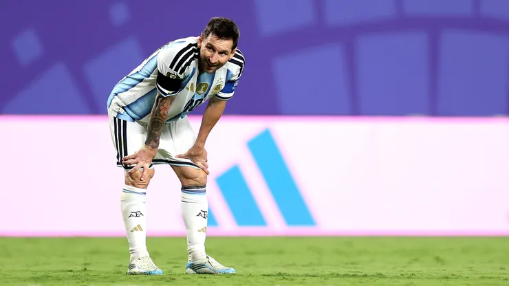 Lionel Messi se vio muy cansado ante Suiza.