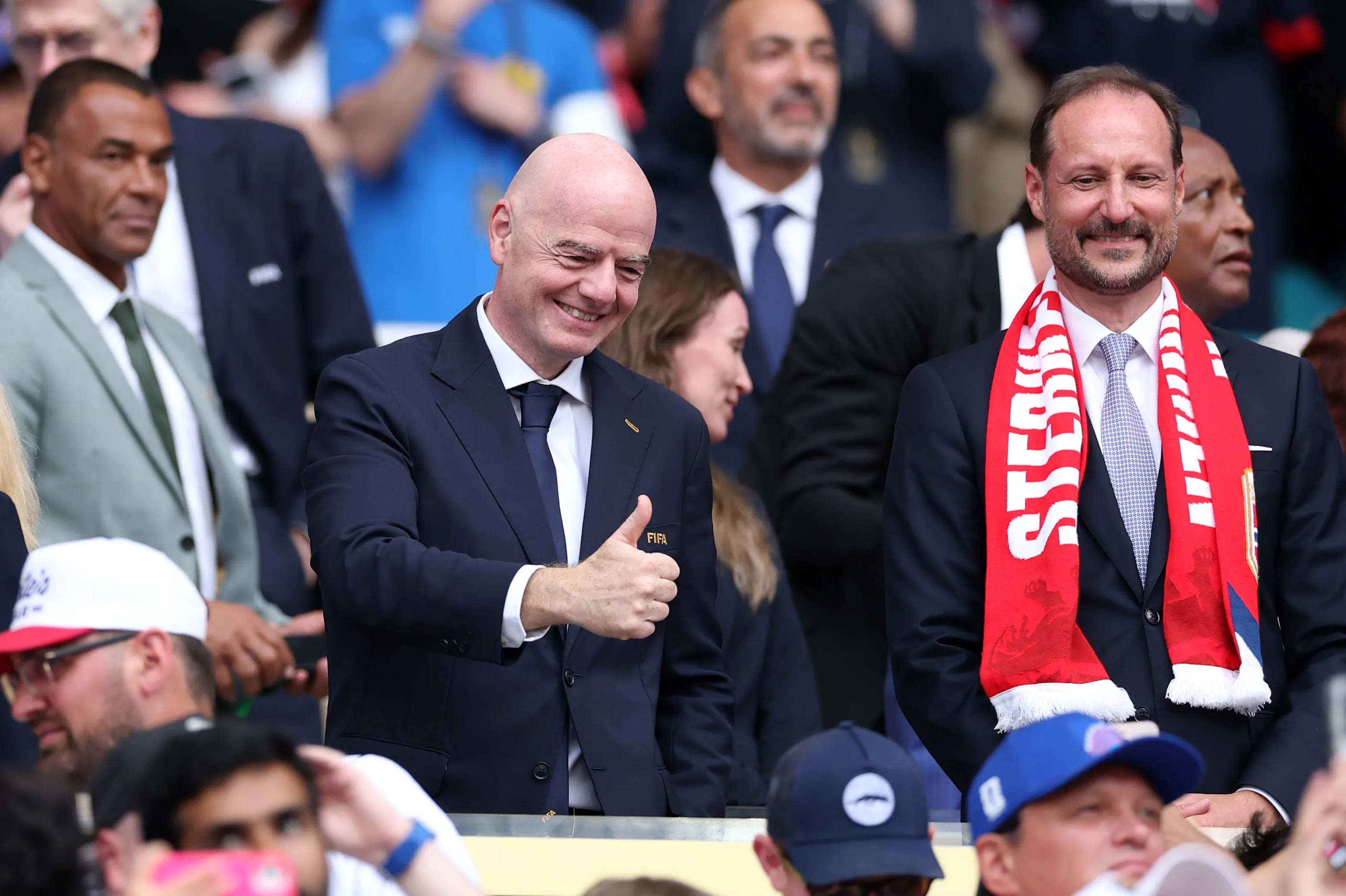Gianni Infantino piensa en un Mundial de 64 equipos. (Photo by Justin Setterfield/Getty Images)