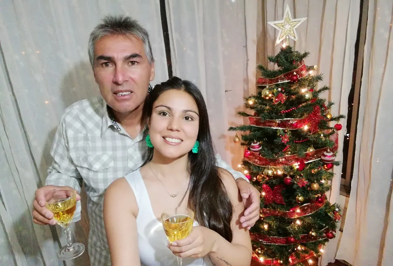 Otra imagen de Pedro Jaque con una de sus hijas. (Foto: cedida).