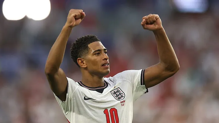 Bllingham marcó el doblete que clasificó a Inglaterra a semifinales de la Copa del Mundo.