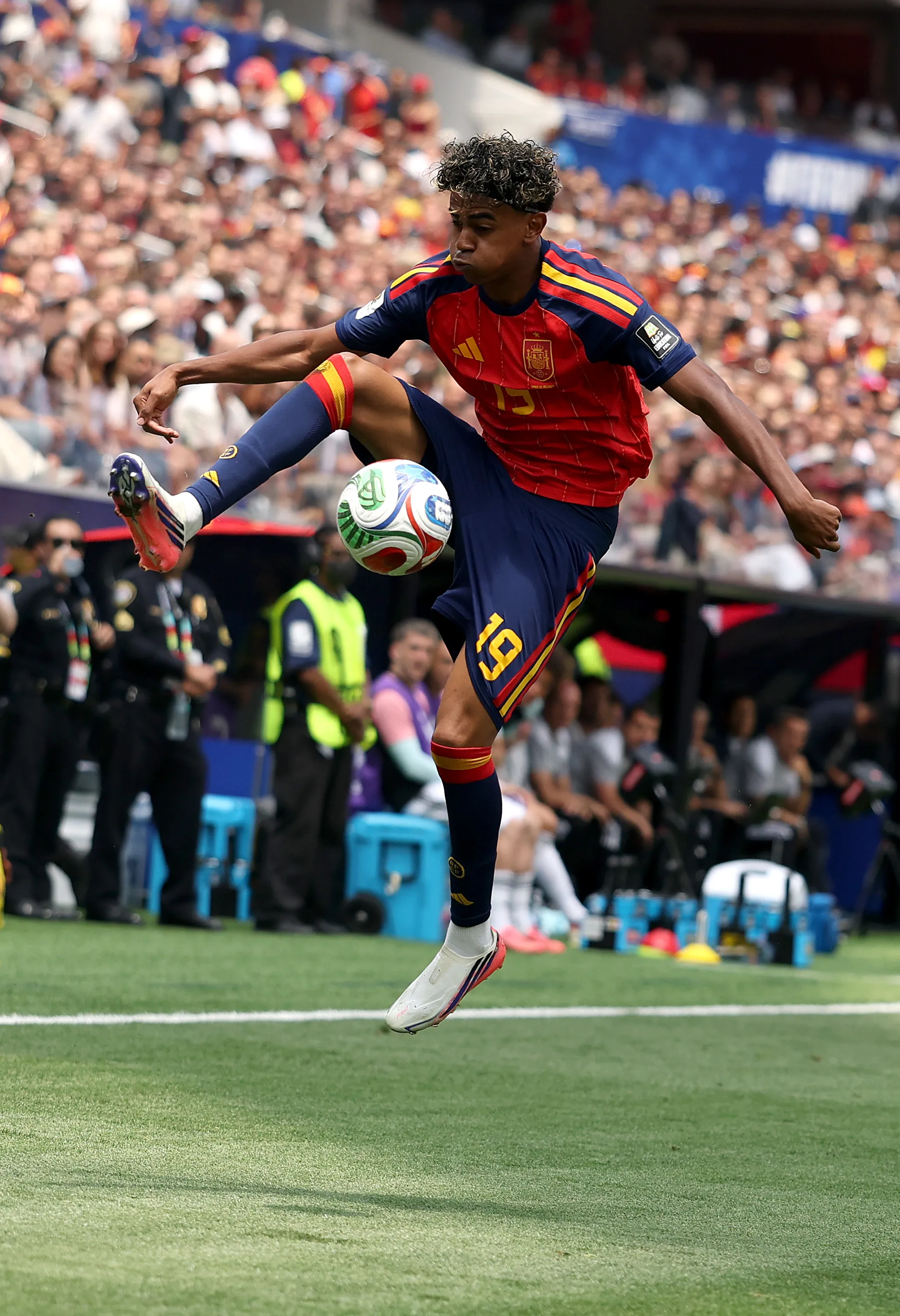 Lamine Yamal es la mayor preocupación de Francia en la semifinal de este martes. (Photo by Luke Hales/Getty Images)