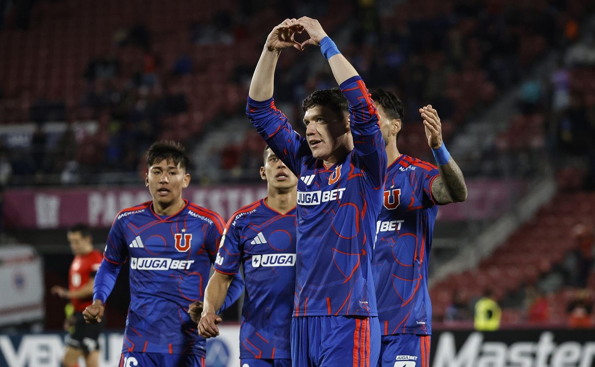 Mercado de pases 2026: delantero dice adiós a U de Chile y parte a rival directo en Liga de Primera